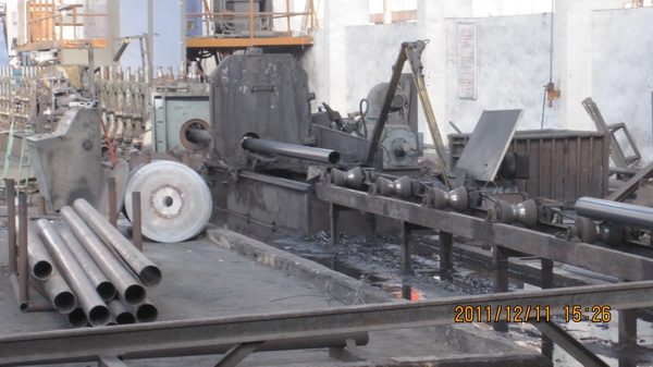 直缝焊管生产机组